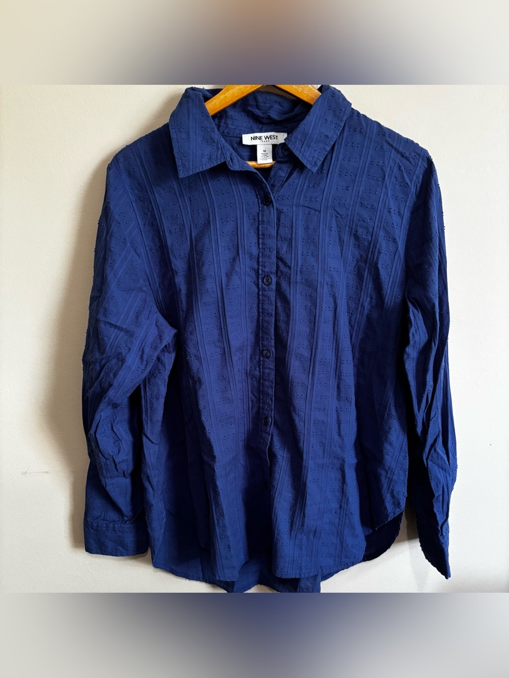 Nine West Blue Pintuck Textured Button-Up Cotton Shirt Medium - Picture 6 of 8